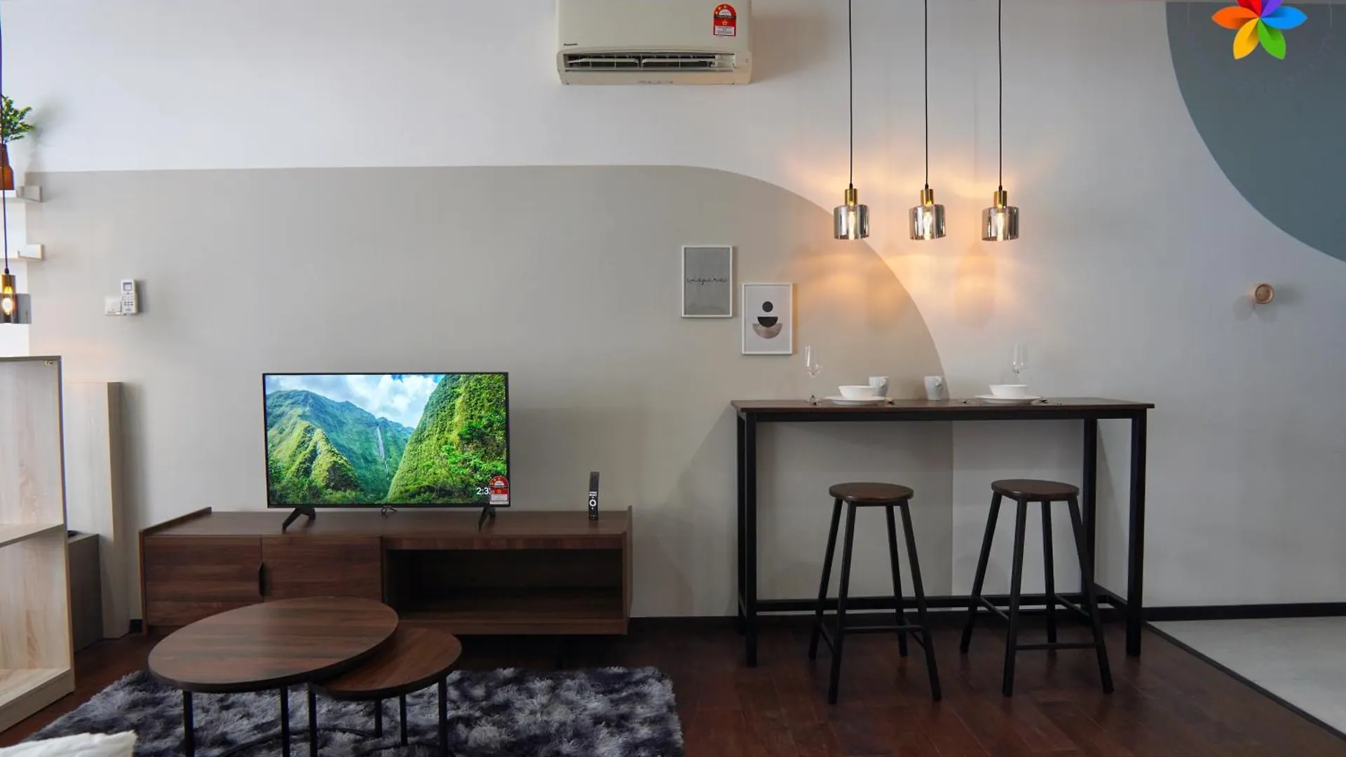Lily And Loft - Queensville @ Kuala Lumpur - Netflix